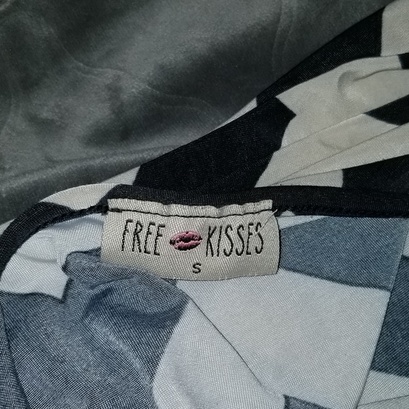 Chevron Blouse T-shirt - Picture 4 of 4